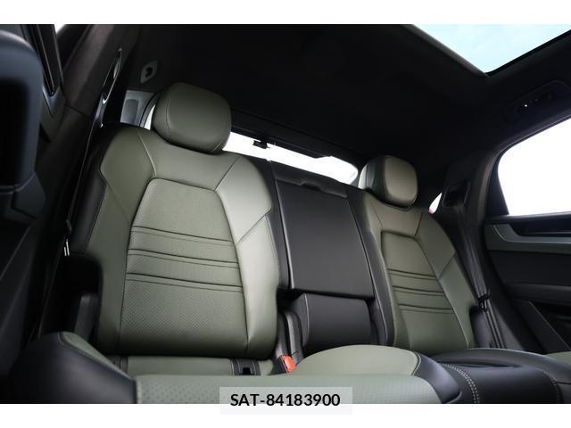 Porsche CAYENNE 2023-11 8011439-14