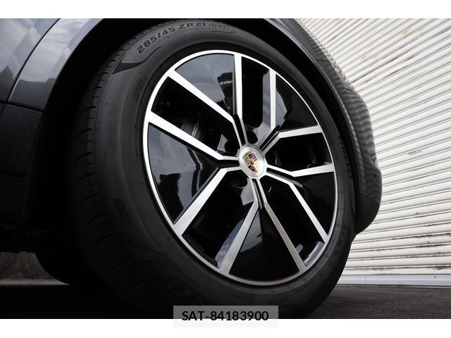 Porsche CAYENNE 2023-11 8011439-8