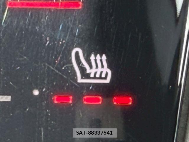 Porsche CAYENNE 2021-02 8011881-17