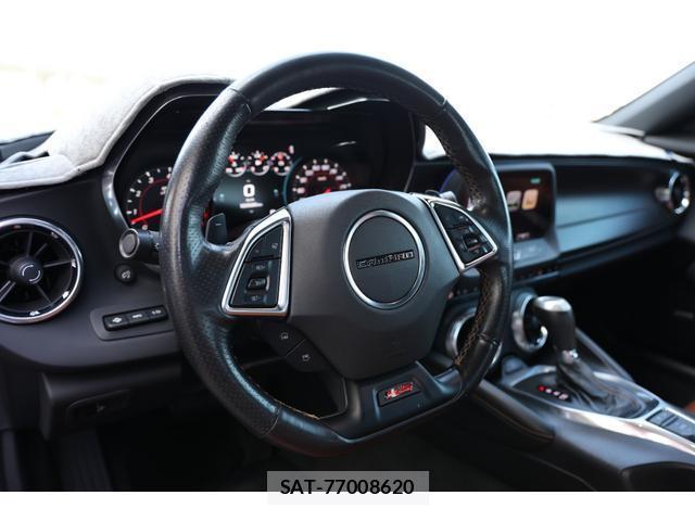 Chevrolet CAMARO 2017-12 8011432-3