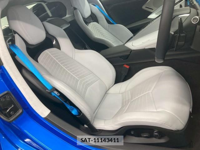 Chevrolet CORVETTE 2025-11 8006488-3