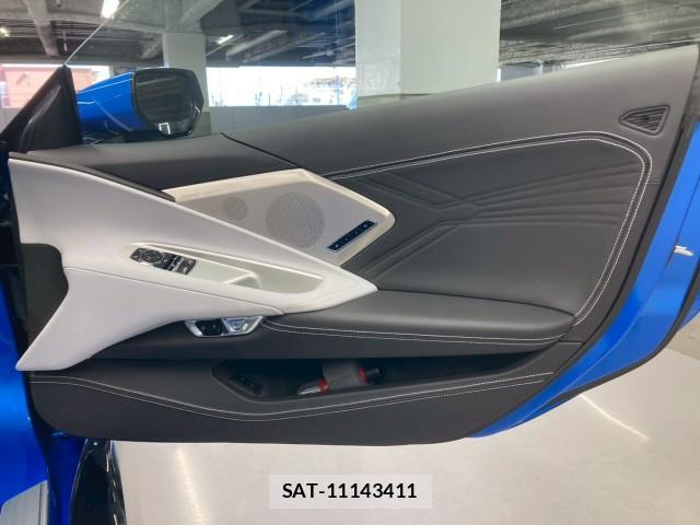 Chevrolet CORVETTE 2025-11 8006488-9