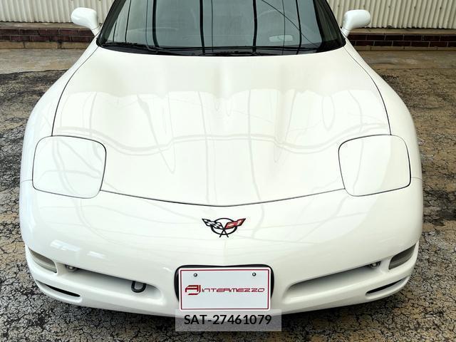 Chevrolet CORVETTE 2002-01 8007372-13