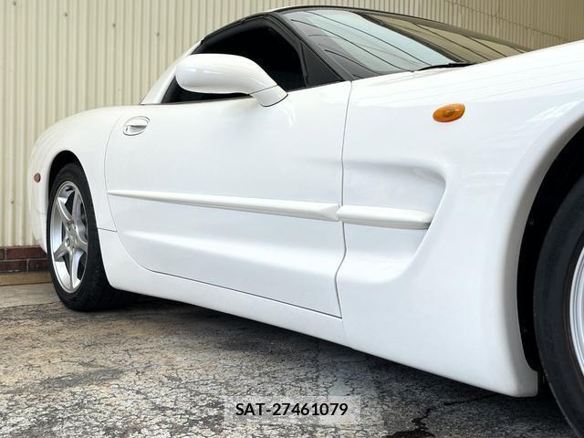 Chevrolet CORVETTE 2002-01 8007372-19