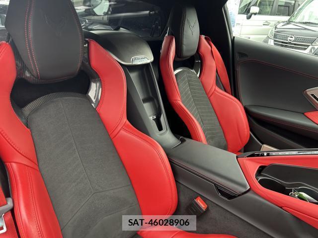 Chevrolet CORVETTE 2023-09 8007574-12