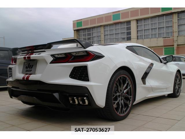 Chevrolet CORVETTE 2023-08 8009057-1