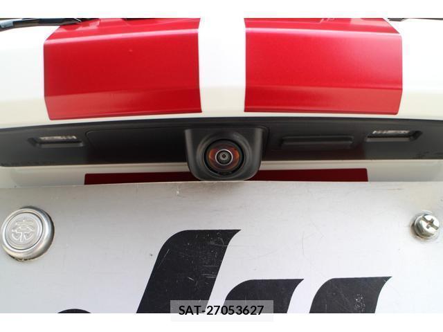 Chevrolet CORVETTE 2023-08 8009057-17