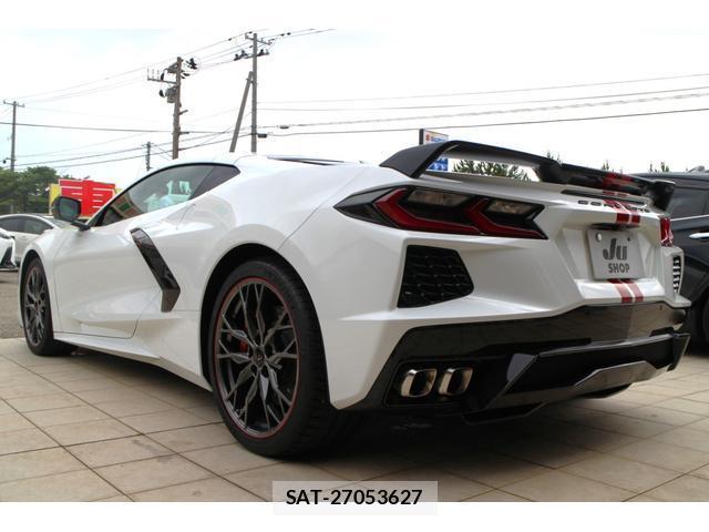 Chevrolet CORVETTE 2023-08 8009057-4