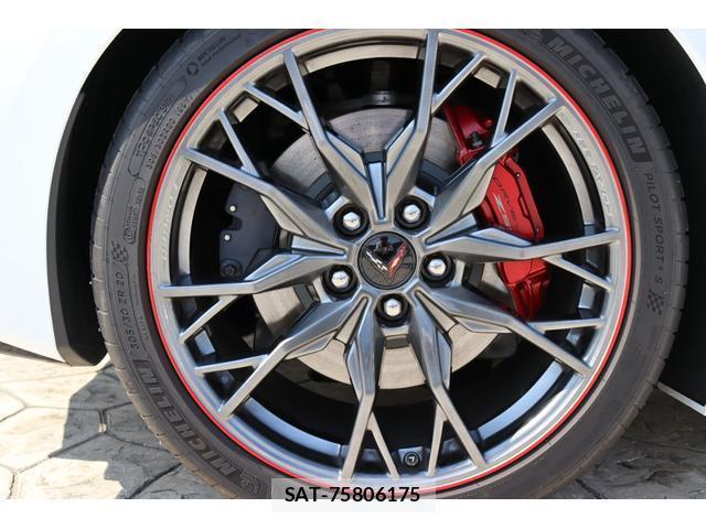 Chevrolet CORVETTE 2023-09 8009137-19