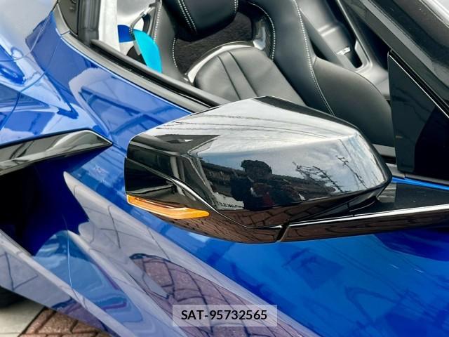Chevrolet CORVETTE 2023-08 8011236-14