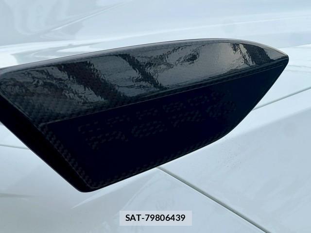 Chevrolet CORVETTE 2024-06 8011239-18