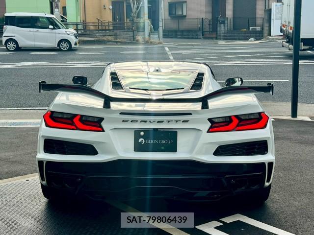 Chevrolet CORVETTE 2024-06 8011239-7