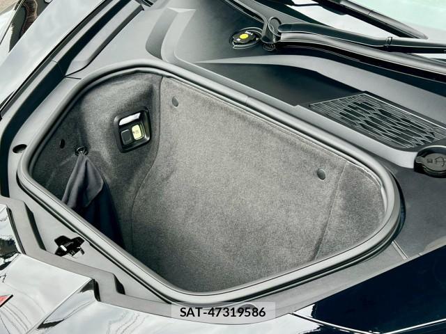 Chevrolet CORVETTE 2024-06 8011243-11