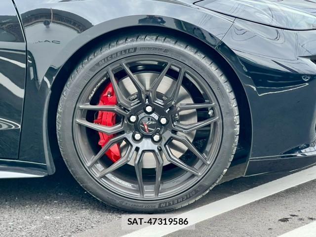 Chevrolet CORVETTE 2024-06 8011243-17