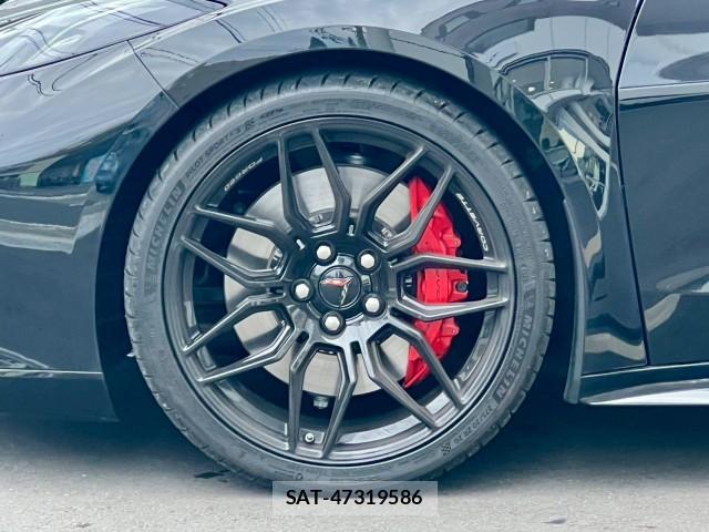 Chevrolet CORVETTE 2024-06 8011243-18