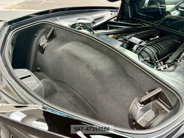 Chevrolet CORVETTE 2024-06 8011243-9