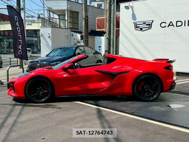 Chevrolet CORVETTE 2024-03 8011245-11