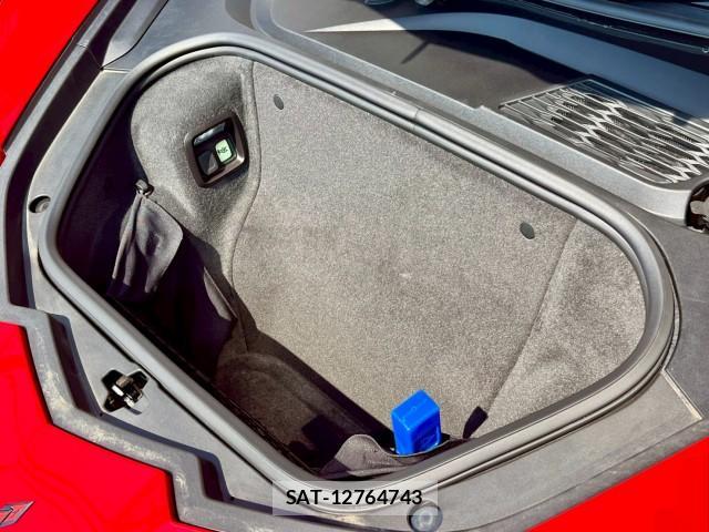 Chevrolet CORVETTE 2024-03 8011245-19