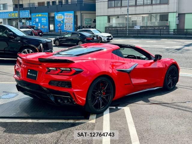 Chevrolet CORVETTE 2024-03 8011245-6