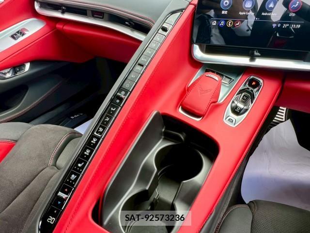 Chevrolet CORVETTE 2024-04 8011251-10