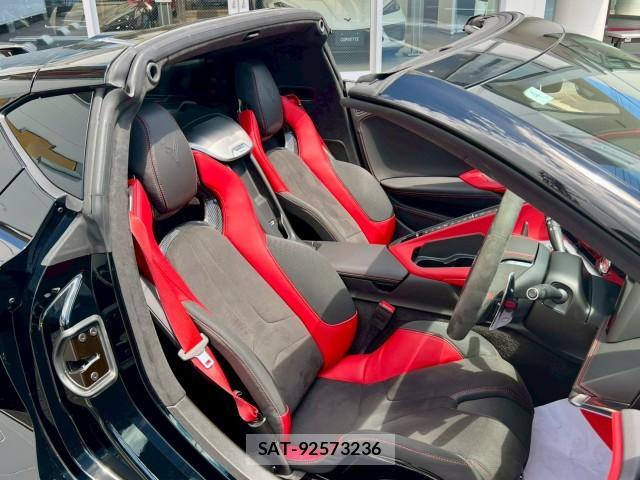 Chevrolet CORVETTE 2024-04 8011251-11