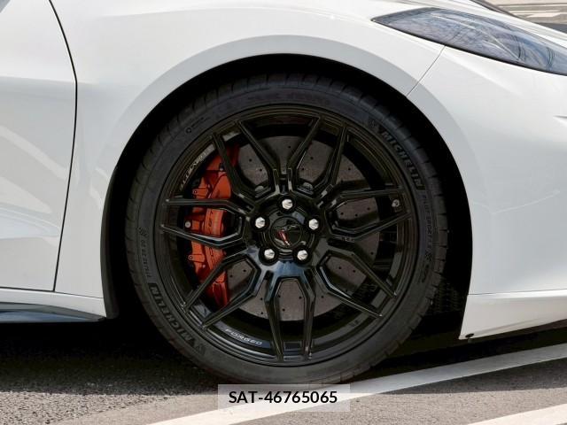 Chevrolet CORVETTE 2025-11 8011256-19