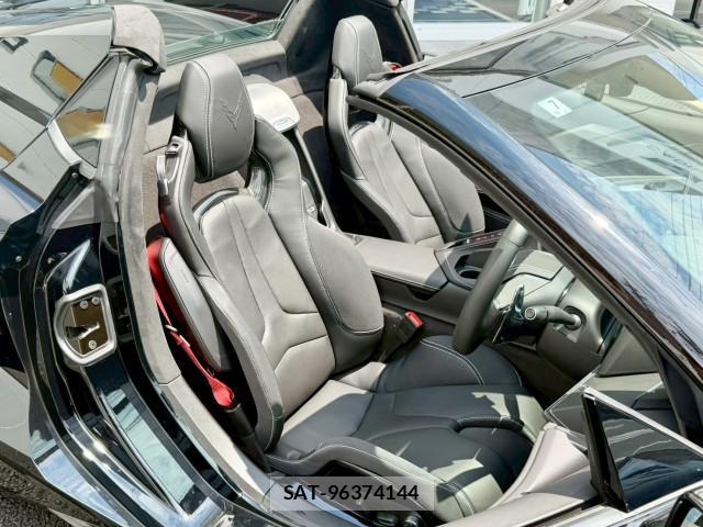Chevrolet CORVETTE 2025-07 8011257-14