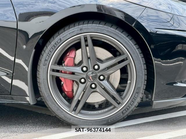 Chevrolet CORVETTE 2025-07 8011257-18