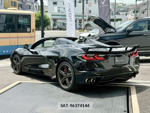 Chevrolet CORVETTE 2025-07 8011257-6