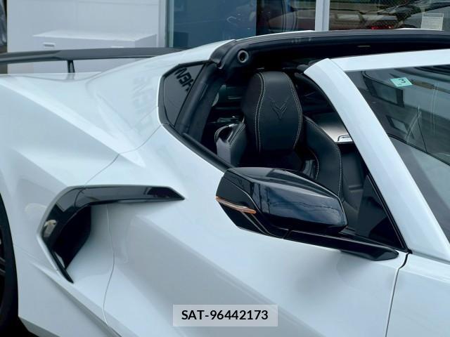 Chevrolet CORVETTE 2025-03 8011258-15