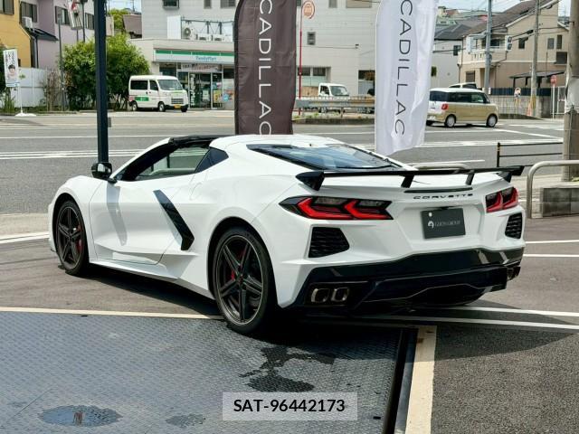 Chevrolet CORVETTE 2025-03 8011258-8