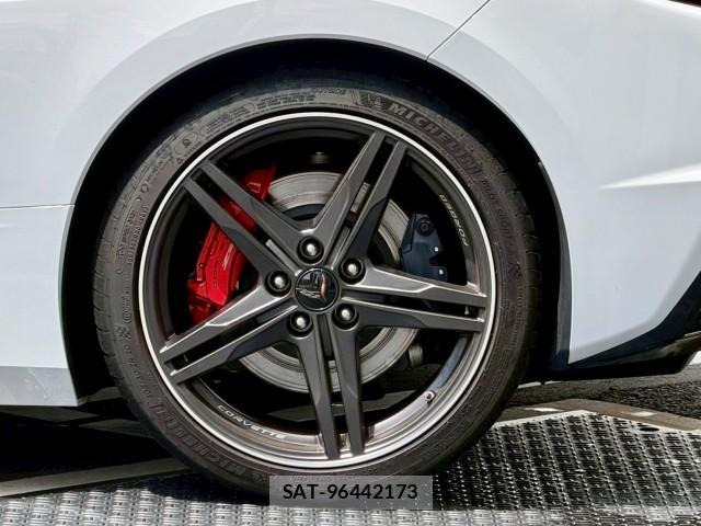 Chevrolet CORVETTE 2025-03 8011258-9