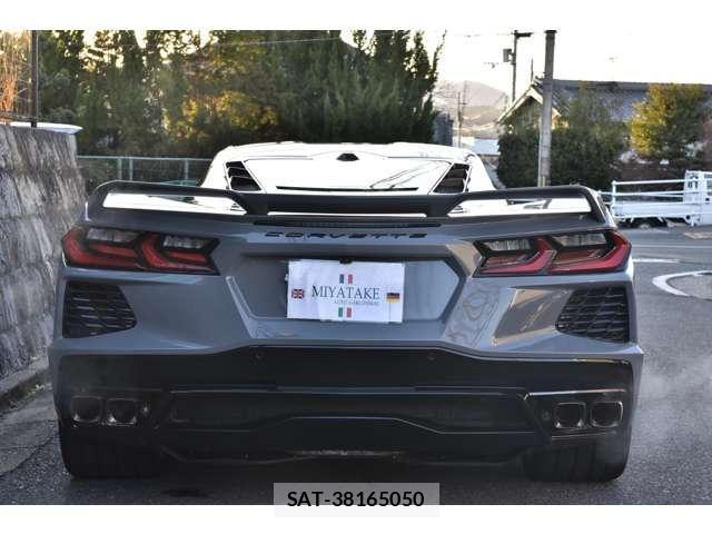Chevrolet CORVETTE 2024-06 8011511-13