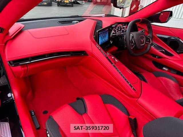 Chevrolet CORVETTE 2025-03 8011944-5