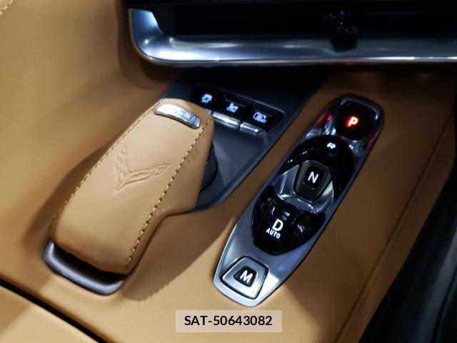 Chevrolet CORVETTE 2022-08 8012505-10