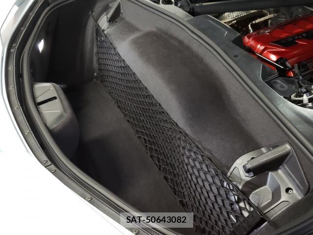 Chevrolet CORVETTE 2022-08 8012505-17