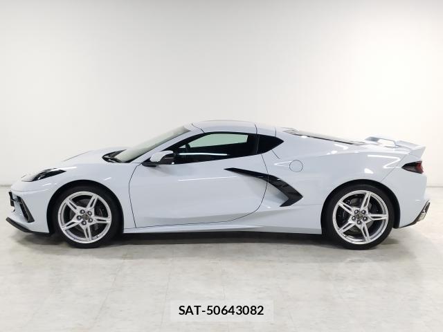 Chevrolet CORVETTE 2022-08 8012505-4