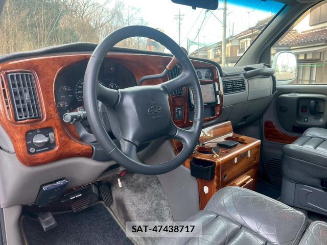 Chevrolet EXPRESS 2000-01 8009632-12