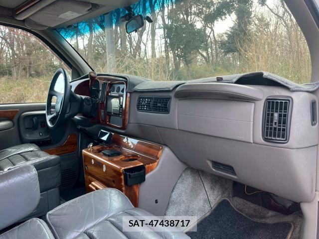 Chevrolet EXPRESS 2000-01 8009632-9