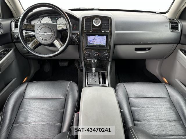 Chrysler 300 2011-03 8004197-1