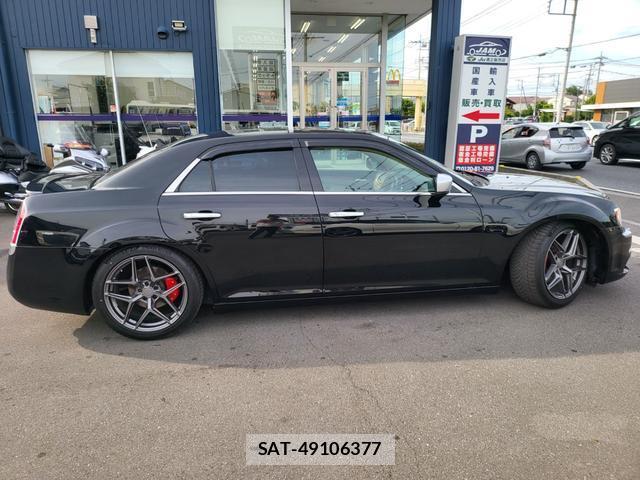 Chrysler 300 2015-05 8004563-19