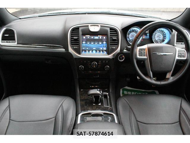 Chrysler 300 2014-04 8005220-17