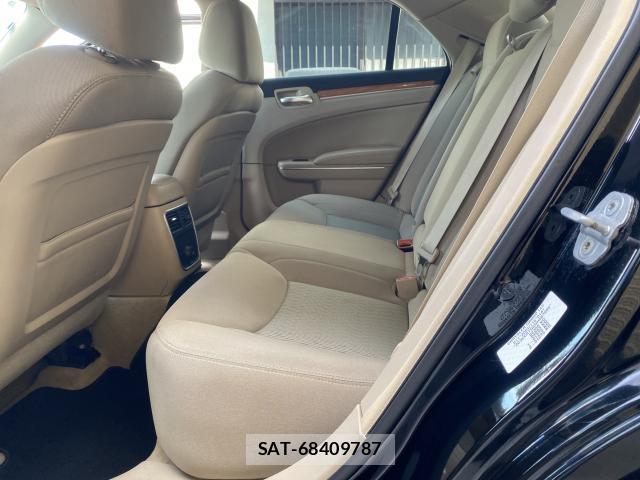 Chrysler 300 2013-02 8005876-8