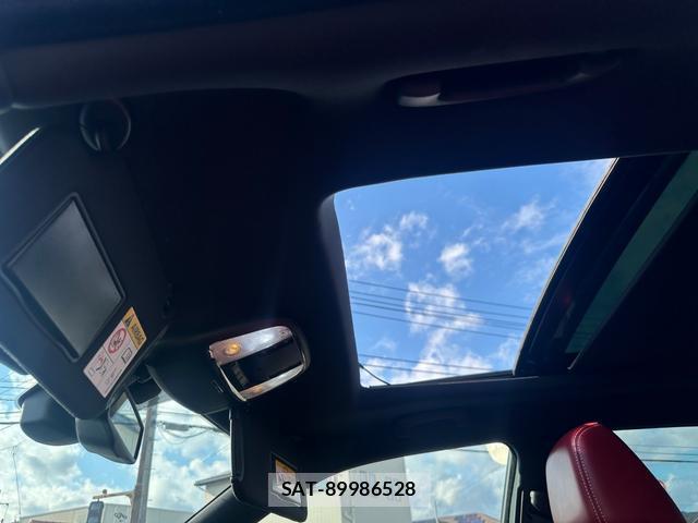 Chrysler 300 2013-03 8009587-10
