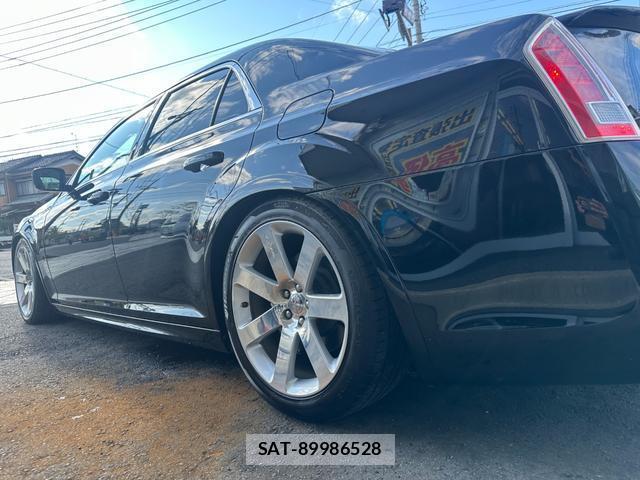 Chrysler 300 2013-03 8009587-13