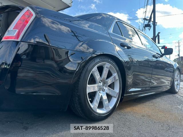 Chrysler 300 2013-03 8009587-3