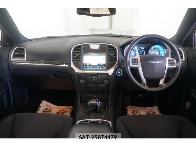 Chrysler 300 2013-01 8009818-13