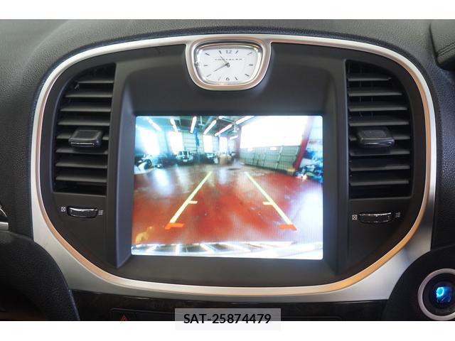 Chrysler 300 2013-01 8009818-17