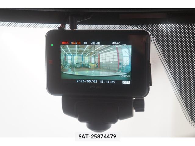 Chrysler 300 2013-01 8009818-18