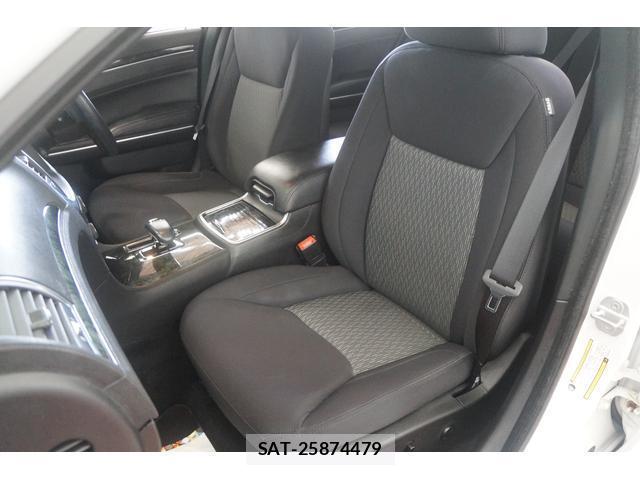 Chrysler 300 2013-01 8009818-7
